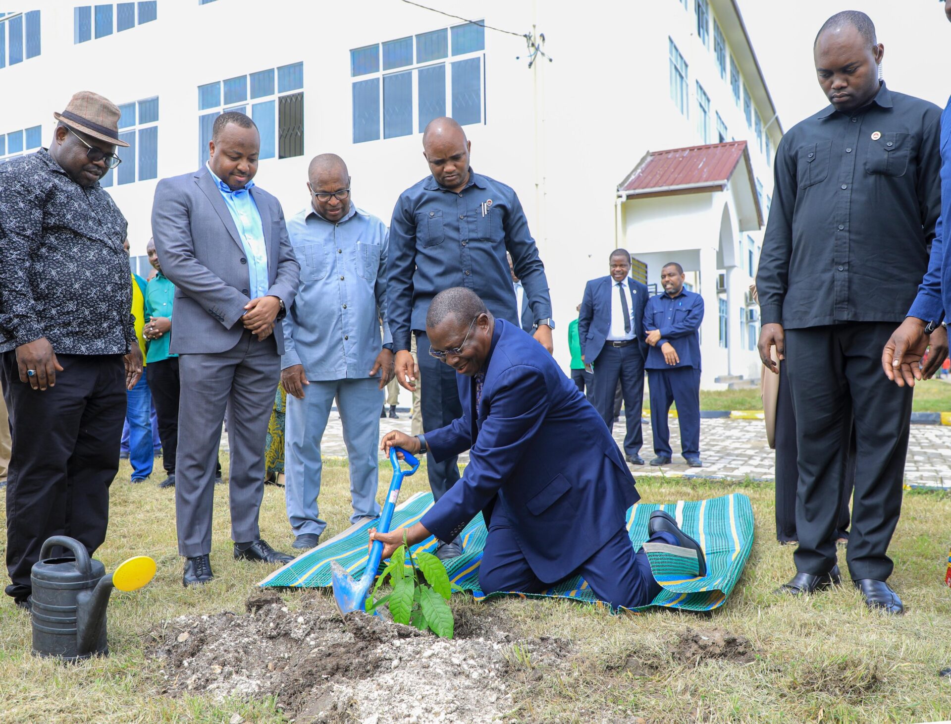 Maziwangombe Secondary School